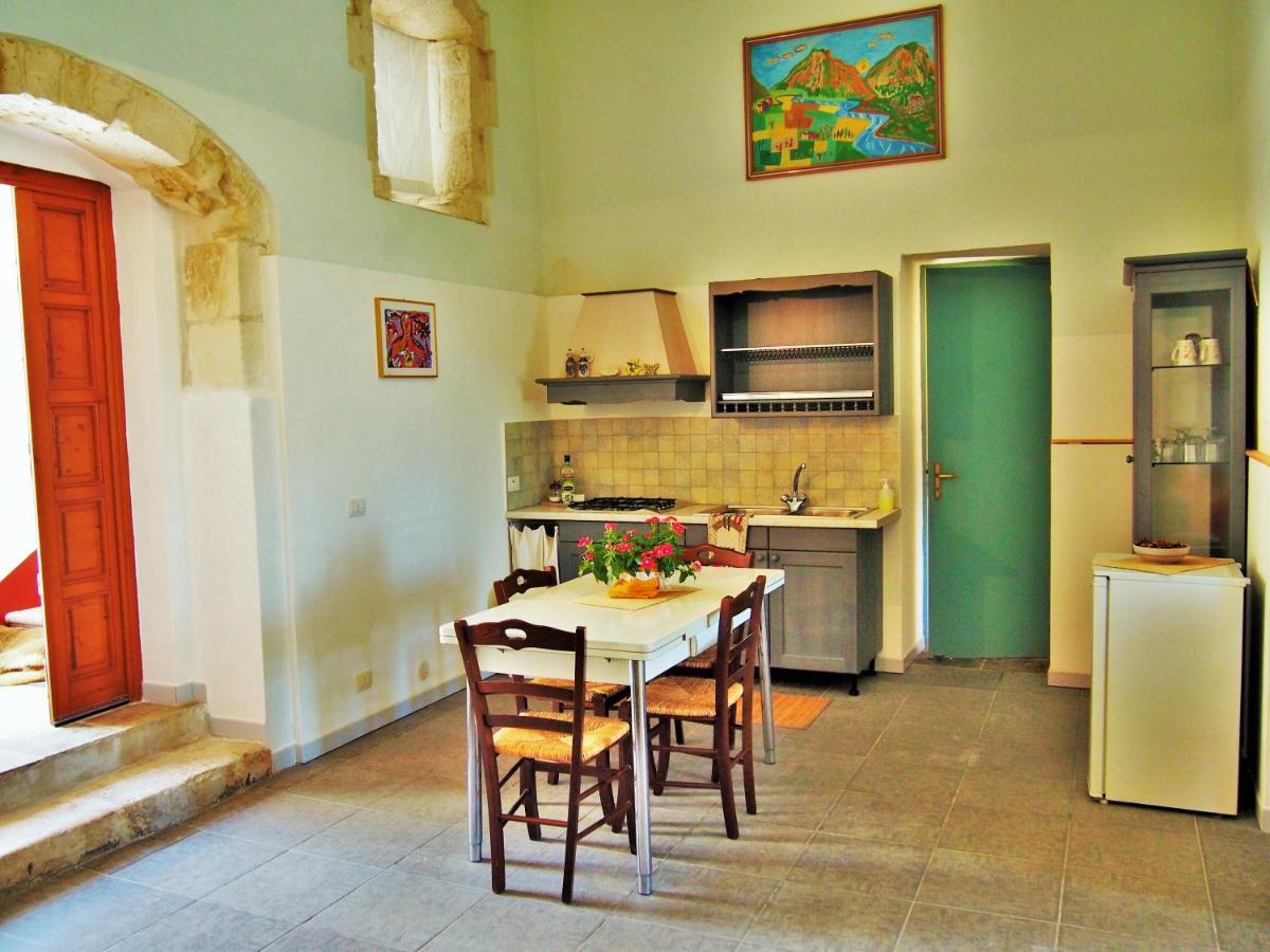Bed and Breakfast Vinciucci Ispica Zewnętrze zdjęcie